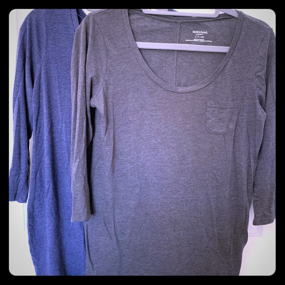 Set of 2 Motherhood maternity tops. Super comfy!
